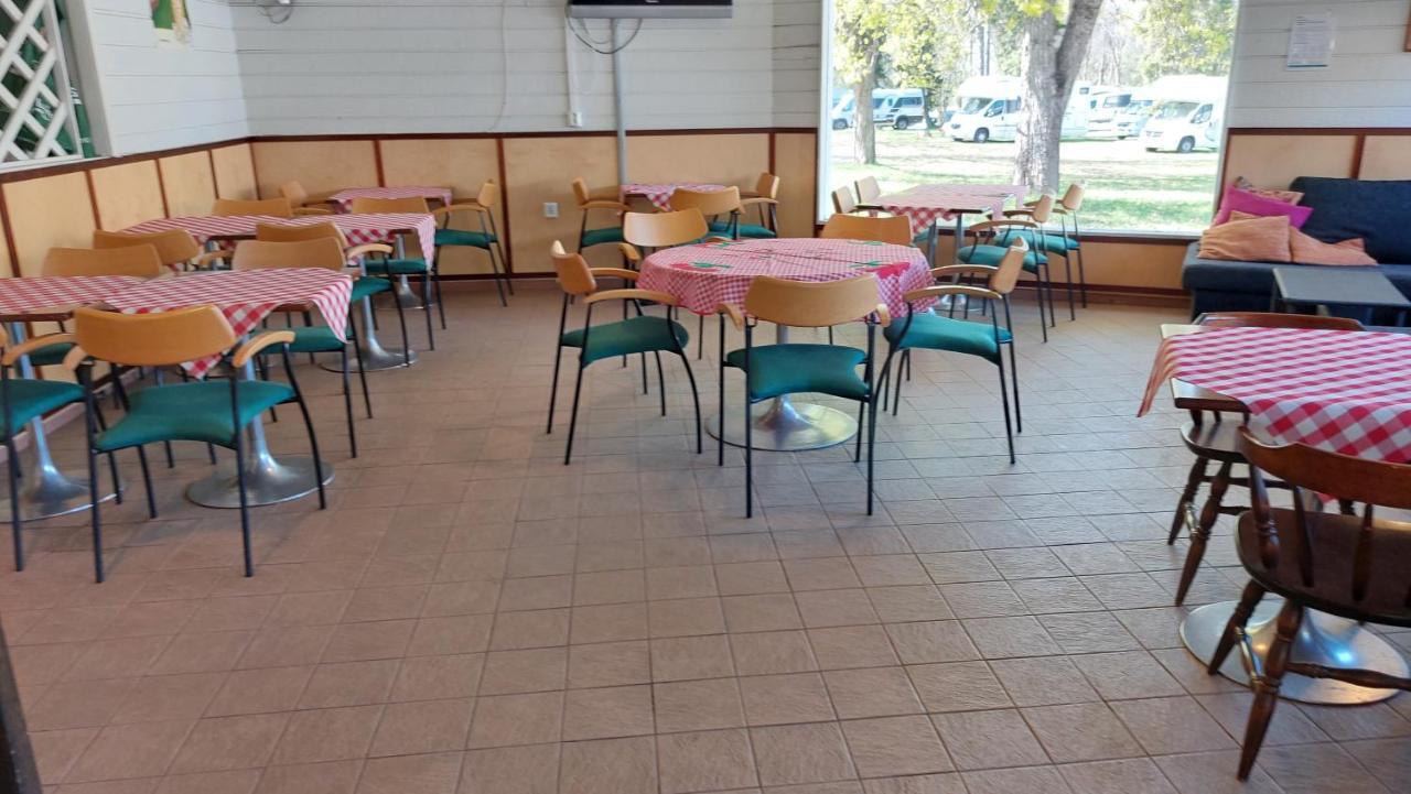 坦佩雷哈玛拉营地旅馆酒店 外观 照片